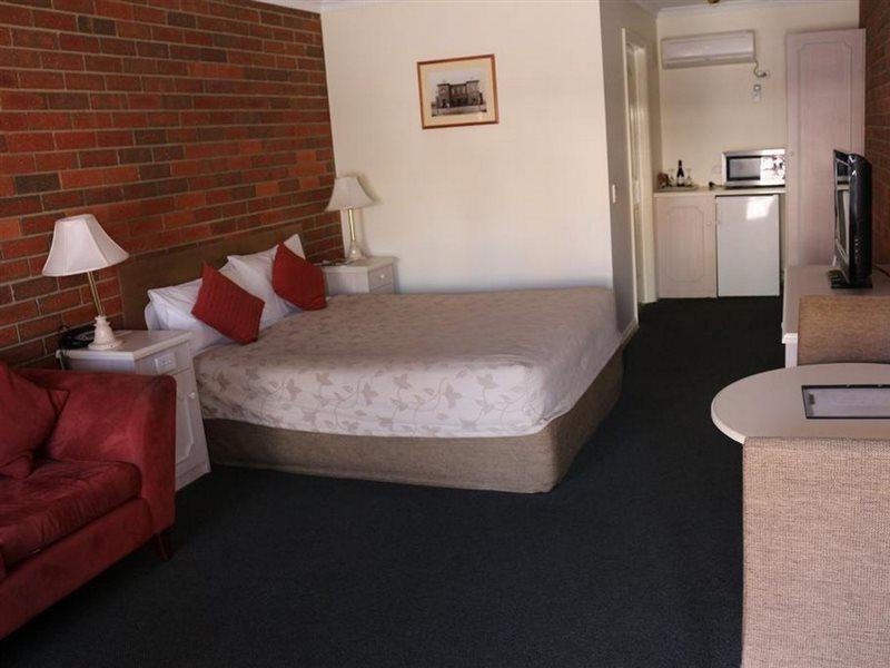 Bendigo Haymarket Motor Inn Bagian luar foto