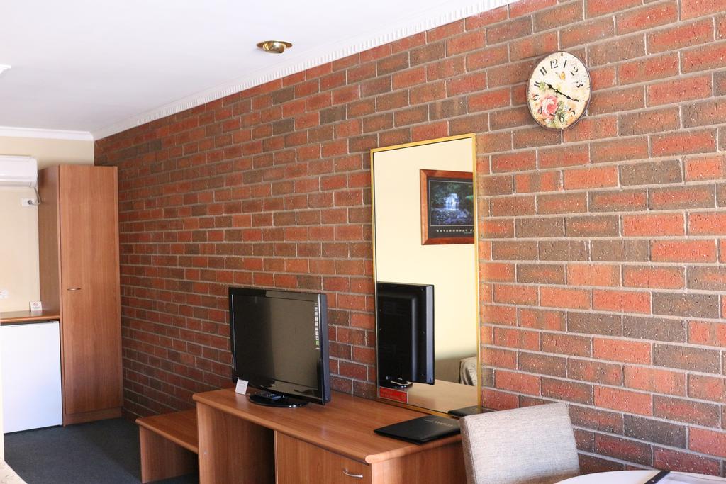 Bendigo Haymarket Motor Inn Bagian luar foto