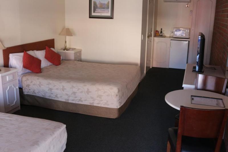 Bendigo Haymarket Motor Inn Bagian luar foto