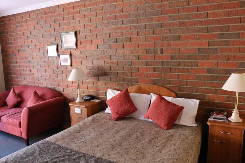 Bendigo Haymarket Motor Inn Bagian luar foto